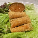 シンガポール 海南鶏飯 - ライスペーパー揚げ春巻き