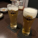 shin-ka511 - 左　シャンディガフ　¥500       右　生ビール　¥500