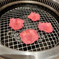 肉の山翔 - 