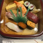 司寿し - にぎり　特上　2400円