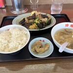 Chinrai - ムーシーロー定食