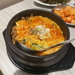 個室韓国焼肉 萬和苑 - 