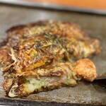 福太郎 - 生地はトロトロ、キャベツもトロトロ！お出汁香る1枚