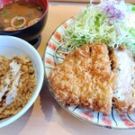 Atsugiri Tonkatsu Yoshihei - 