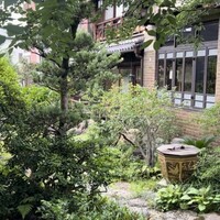 京味 もと井 - 風情を感じる庭先