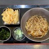 Yudetarou - かけそば ¥430 ＋ 三陸わかめ ¥100 ＋ 野菜かきあげ 無料