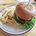 BACK COUNTRY Burger & Cafe - 