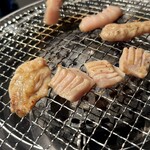 塩ホルモン 周吾 - 特上ガツ♬
      じっくり丁寧に焼きます✩.*˚
