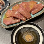 塩ホルモン 周吾 - 牛ハツ♬