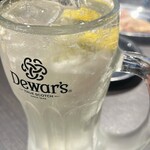 塩ホルモン 周吾 - ハイボール♬
      生レモン♬