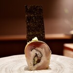 永田町・鮨かねさか - 鯖の棒鮨