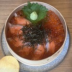 漬け炉端・海鮮番屋×完全個室 漁場ウ合 - ⑦北海イクラととろサーモンのわっぱ飯 1,680円