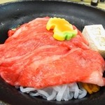 日本の宿 古窯 - お鍋物　特選米沢牛すき焼き　ごまみそだれ