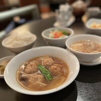 廣東料理 民生 ヒルトンプラザウエスト店 - 