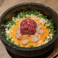 焼肉うしごろ 池袋店 - 厳選赤身と海老の石焼き炒飯