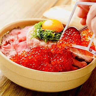 鮪トロ＆ローストビーフ＆いくらの土鍋飯付き旭コース♪