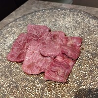 焼肉 ミツクニ 六本木 - ランプ、イチボ、ハラミ