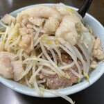ラーメン二郎 - 新潟県民もこぞって来店。この味を求めて。