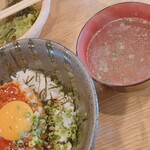 鶏居酒屋でかのれん - ランチのつくね丼