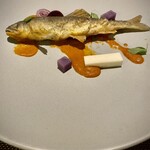 ペルー料理 bepocah - さっっっくさっくの鮎にエスカベッシュソースがめちゃんこ合う〜