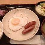 七福の湯 - 目玉焼き朝食 550円