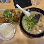 ゑびすや - お昼限定【から揚セット】（豚骨ラーメン）