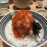 日本橋海鮮丼 つじ半 - 