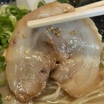 ゑびすや - チャーシューリフト