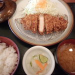 Tonkatsu Ise - 四元豚の上ロース定食