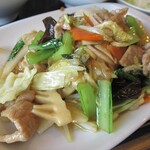 昌龍飯店 - 肉野菜炒め