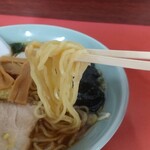 大和食堂 - ラーメンの麺