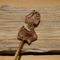おみ乃 神谷町 - 砂肝 山葵がワンポイント