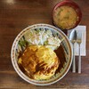 モーニング - 料理写真:やわらか卵のオムライス（特オム）　８８０円　(2023/08)