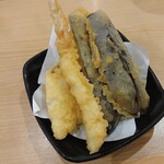 河童壽司 盛岡北山店 - 季節の天ぷら盛り合わせ