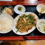 華龍飯店 - 