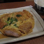 Hamayashiki - ランチ　かつ煮　￥700（ﾋﾟﾝﾎﾞｹですみません）