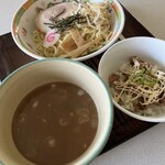 札幌開発建設部食堂 - 魚介醤油つけ麺&チャーマヨ丼 590円