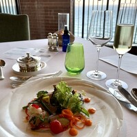 フォーシーズン - 前菜、スパークリングワイン