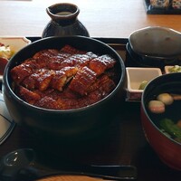 ひつまぶし名古屋備長 マロニエゲート銀座1店 - 上ひつまぶしご飯大盛り,タレ多め￥4650 ご飯大盛り,うなぎ肝に変更￥180