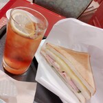 カフェ・ベローチェ - モーニングＣセット　全景