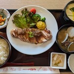 和食レストランとんでん - 