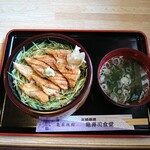 亀寿司食堂 - 