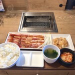 Yakiniku Raiku - 