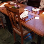 オーベルジュ はなぶさ 日光 - 半個室風テーブル席