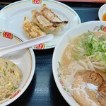 餃子の王将 - 餃子の王将ラーメンセット¥998(税込)