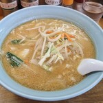 山久ラーメン - みそ野菜ラーメン　大盛り