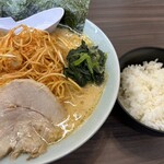 横浜家系ラーメン 魂心家 - 