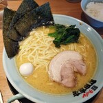 町田商店 - ラーメン（麺増量）