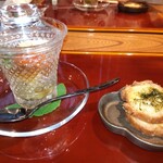 オーベルジュ はなぶさ 日光 - 【先付】焼き茄子すり流し　油麩カナッペ