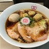 横浜中華そば 維新商店 本店